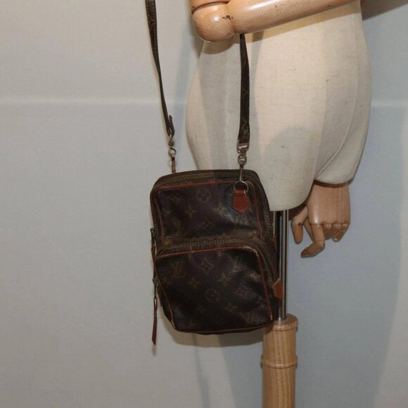 LOUIS VUITTON Monogram Mini Amazon Shoulder Bag - Picture 14 of 16